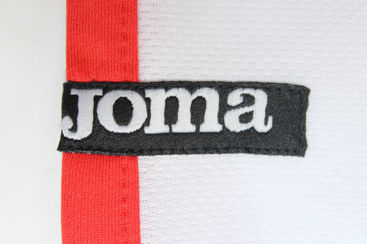 Camisa Rayo Vallecano Home 01/02 - Versão Retrô