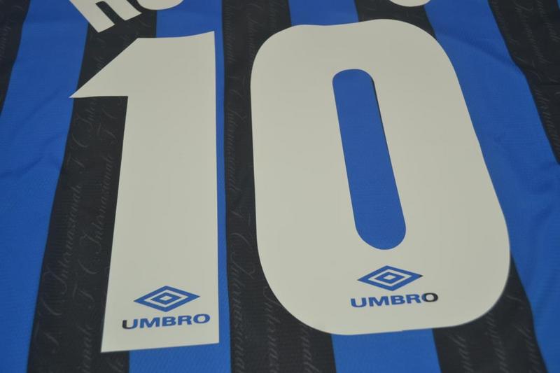 Camisa Retrô Inter de Milão Home 97/98 "Ronaldo" N°.10
