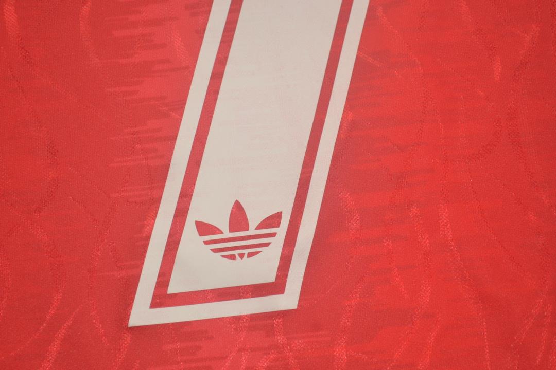 Camisa Manchester United Home 90/92 - Versão Retrô "Cantona" Nº 7