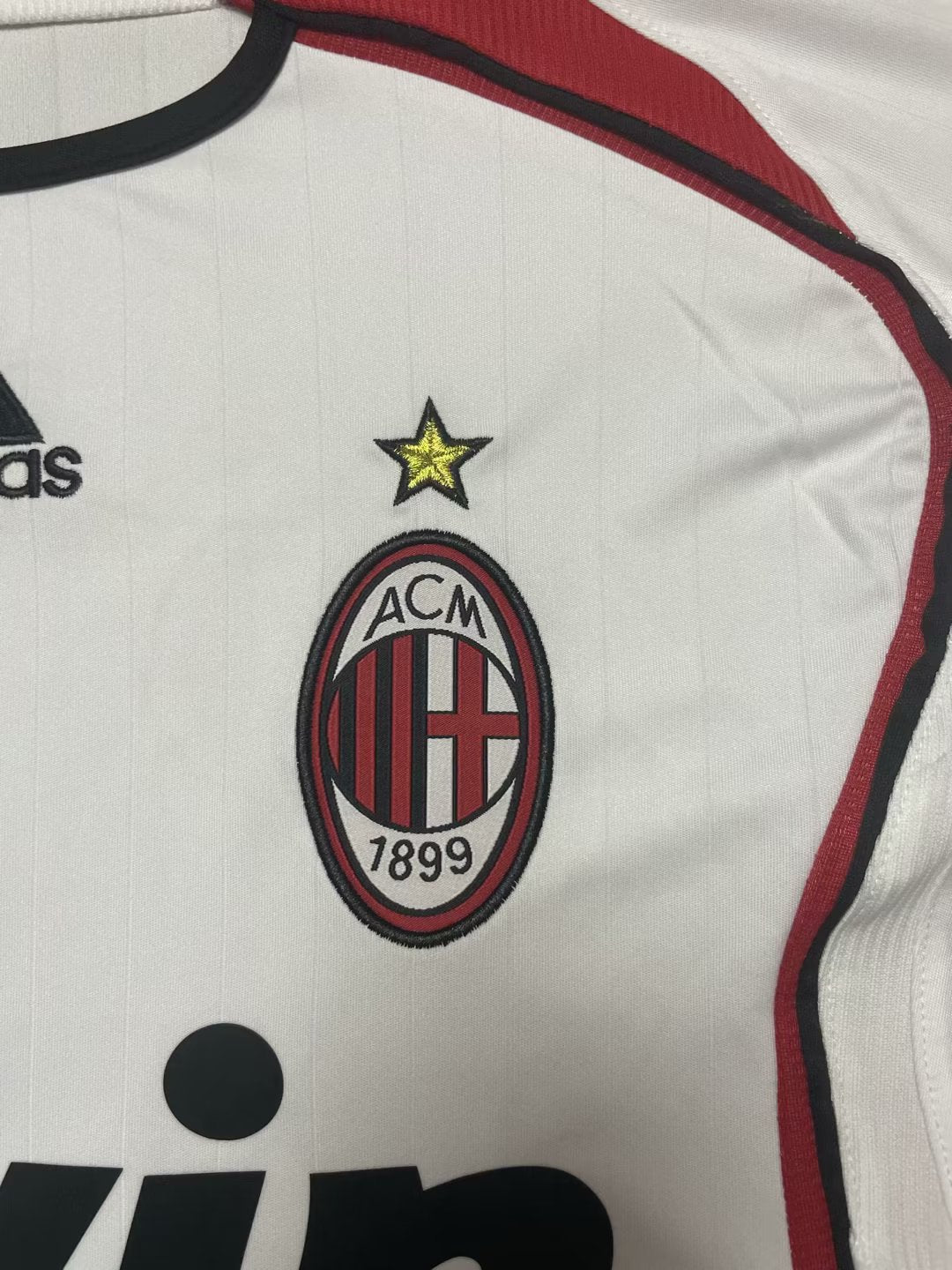 Camisa Retrô Milan Away 06/07