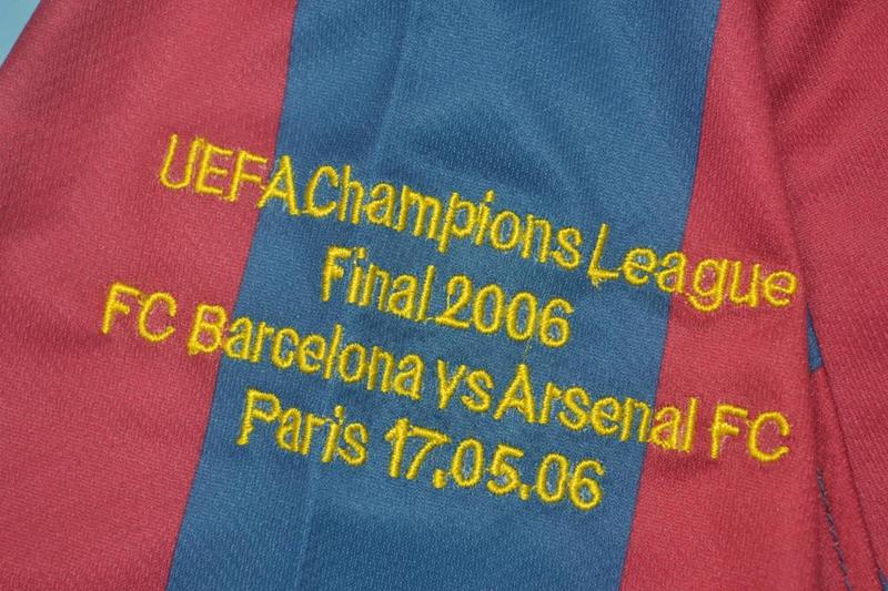 Camisa Barcelona Home 2006 - Versão Retrô "A.Iniesta" Nº 24