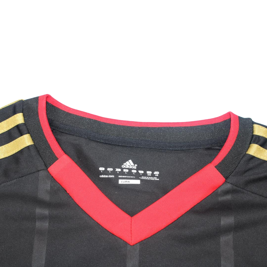 Camisa Retrô Alemanha Away  Copa do Mundo Versão 2010 "Schweinsteiger" N°.7