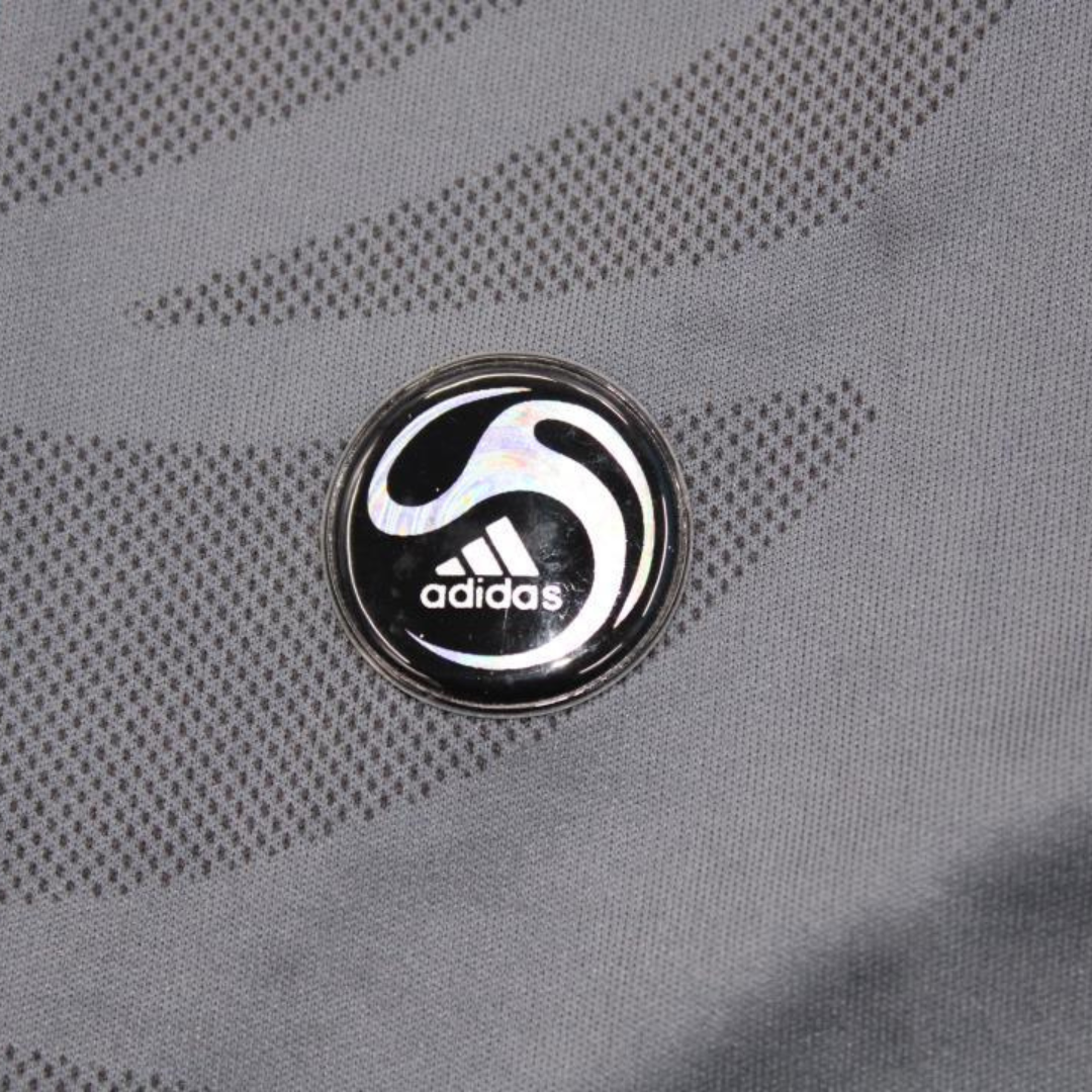 Camisa Liverpool Away 09/10 - Versão Retrô "Suárez" Nº 7
