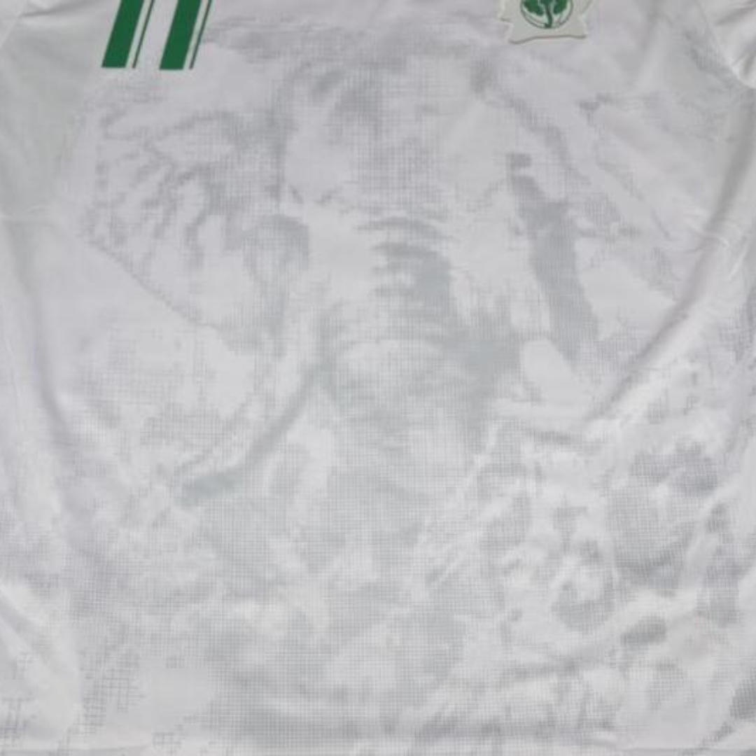 Camisa Retrô Costa do Marfim Away Copa do Mundo Versão 2006 "Drogba" N°11