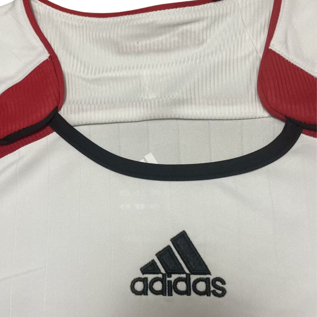 Camisa Retrô Milan Away 06/07
