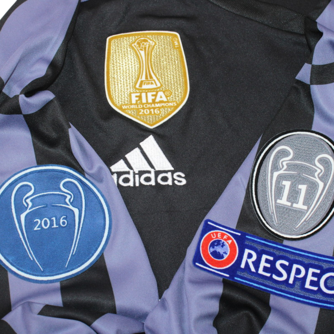 Camisa Real Madrid Manga Longa 16/17 - Versão Retrô