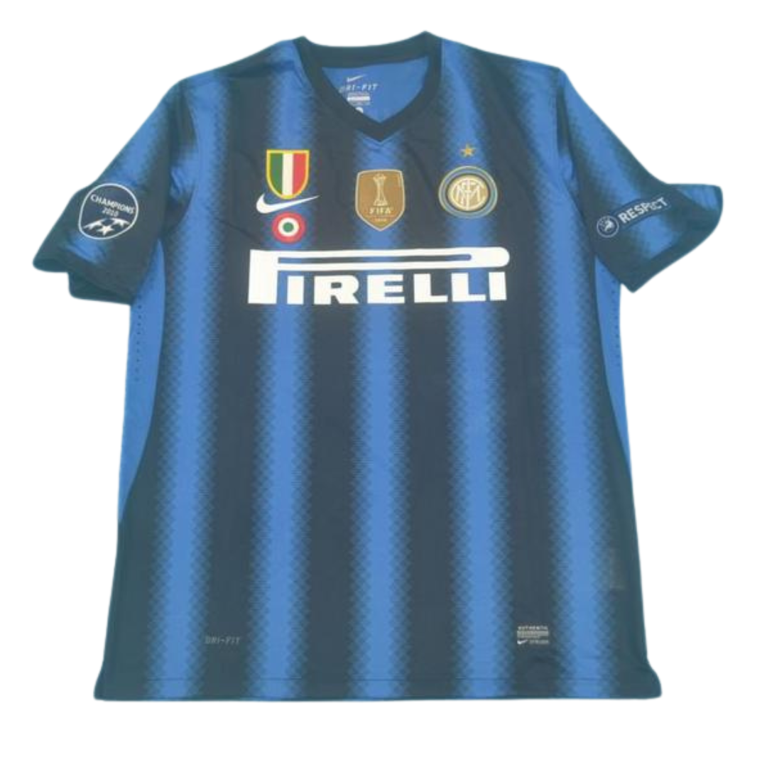 Camisa Retrô Inter de Milão Home UCL Versão 10/11 "Chivu" N°.26