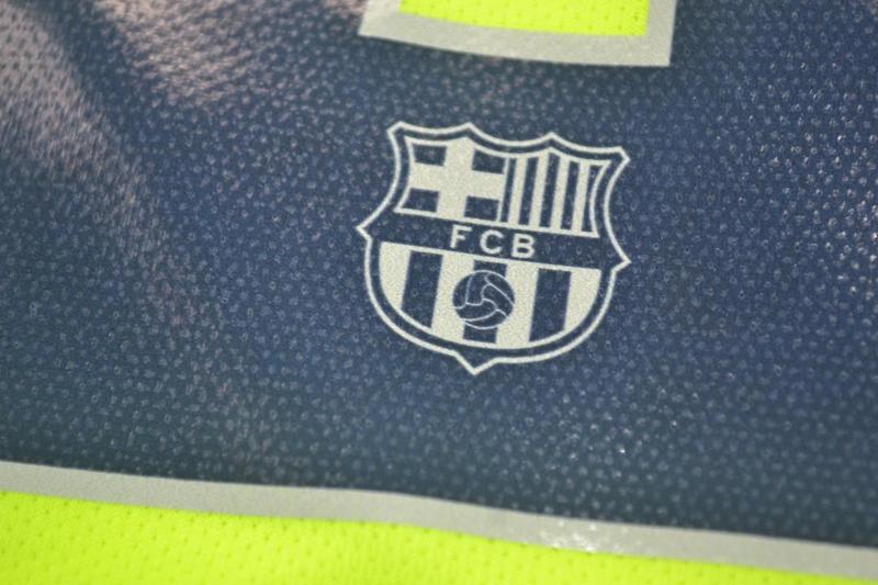 Camisa Barcelona Away 05/06 - Versão Retrô