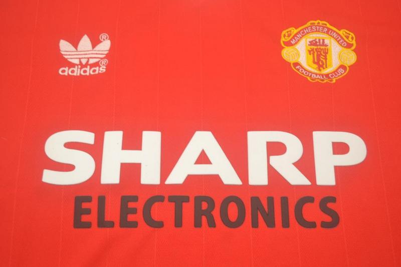 Camisa  Manchester United Home 82/83 - Versão Retrô