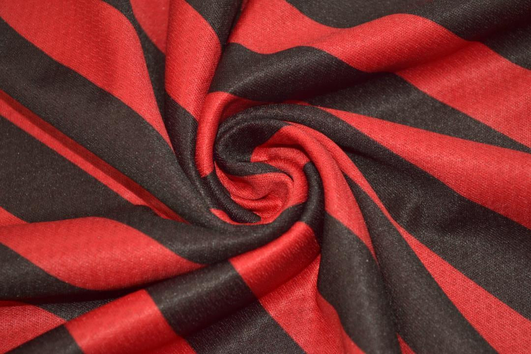 Camisa Retrô Milan Home 19/20 "Ibrahimović" N°.21