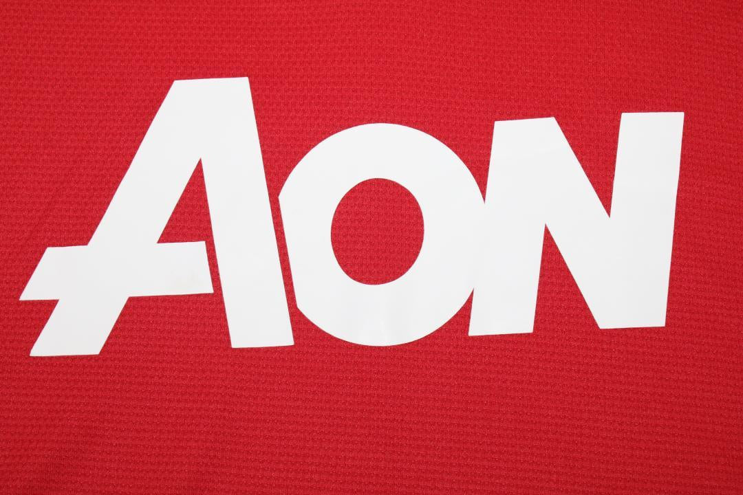 Camisa Manchester United Home 13/14 - Versão Retrô "Mata" Nº 8