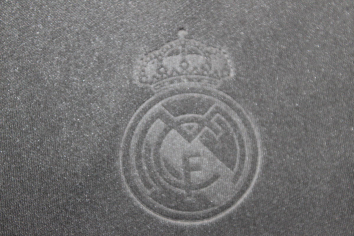 Camisa Real Madrid Third Away 08/09 - Versão Retrô "Sneijder" Nº 10