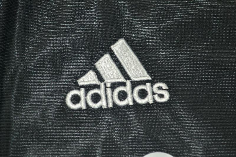 Camisa Real Madrid Away 99/00 - Versão Retrô "Raul" Nº 7