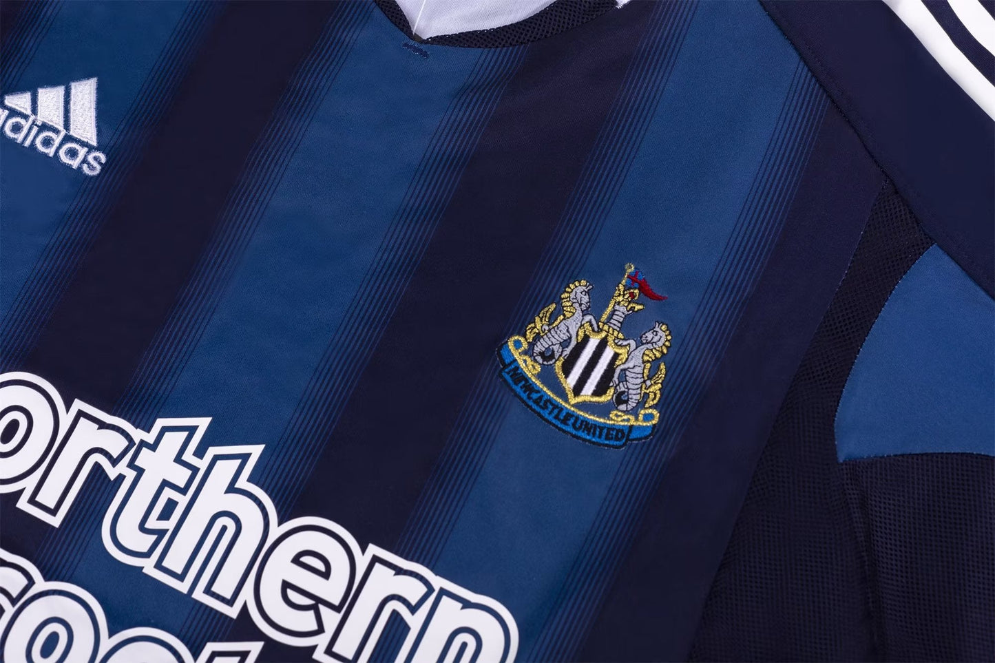 Camisa Newcastle United Away 04/05 - Versão Retrô