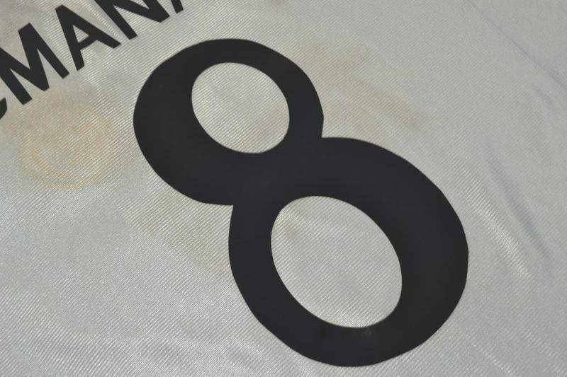 Camisa Real Madrid Home 98/00 - Versão Retrô "McManaman" Nº 8