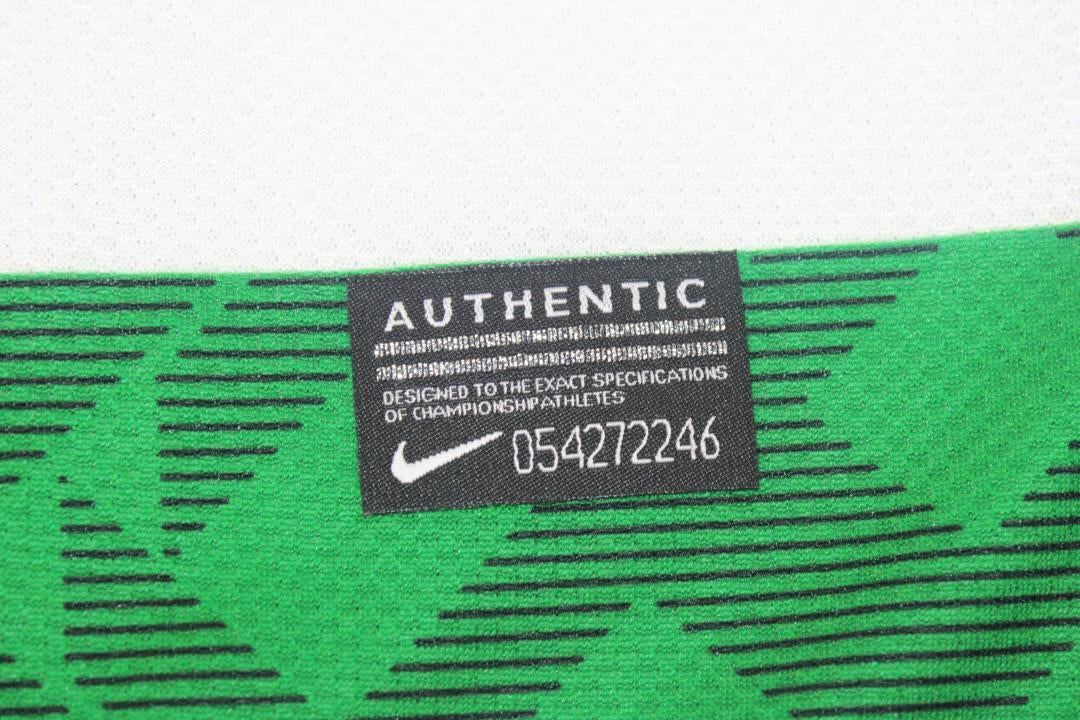 Camisa Celtic Home 10/12 - Versão Retrô
