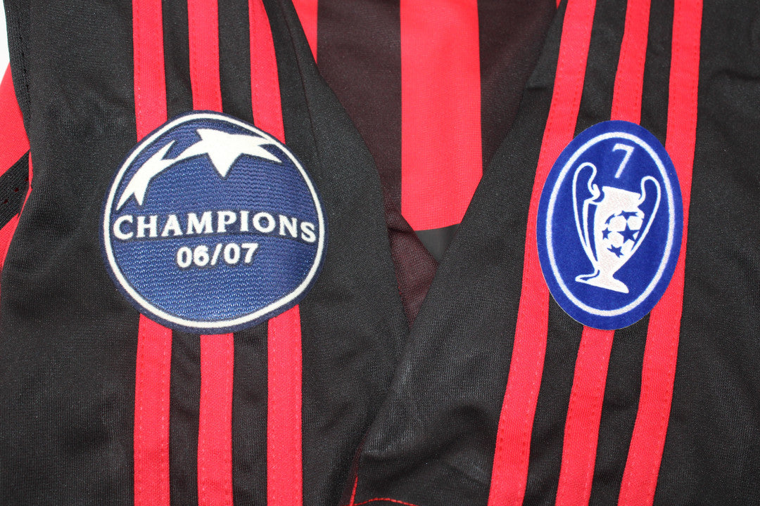 Camisa Retrô Milan Home UCL Versão 07/08 "Kaká" N°.22