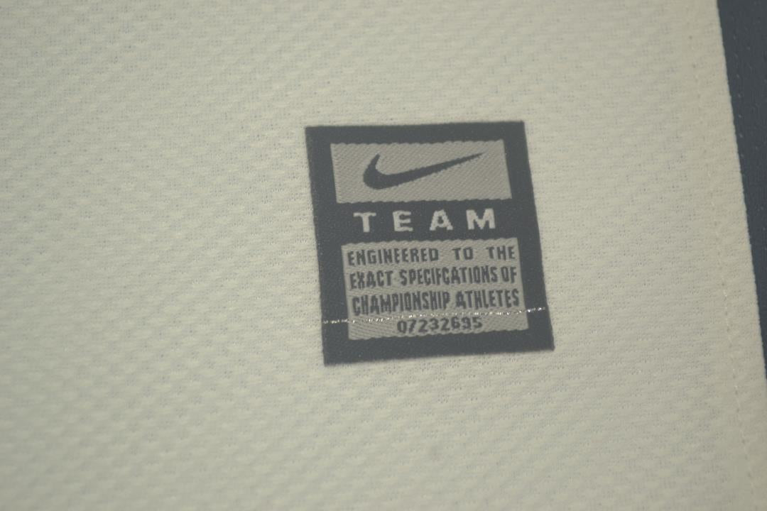 Camisa Manchester United UCL Final 08/09 - Versão Retrô "Cristiano Ronaldo" Nº 7