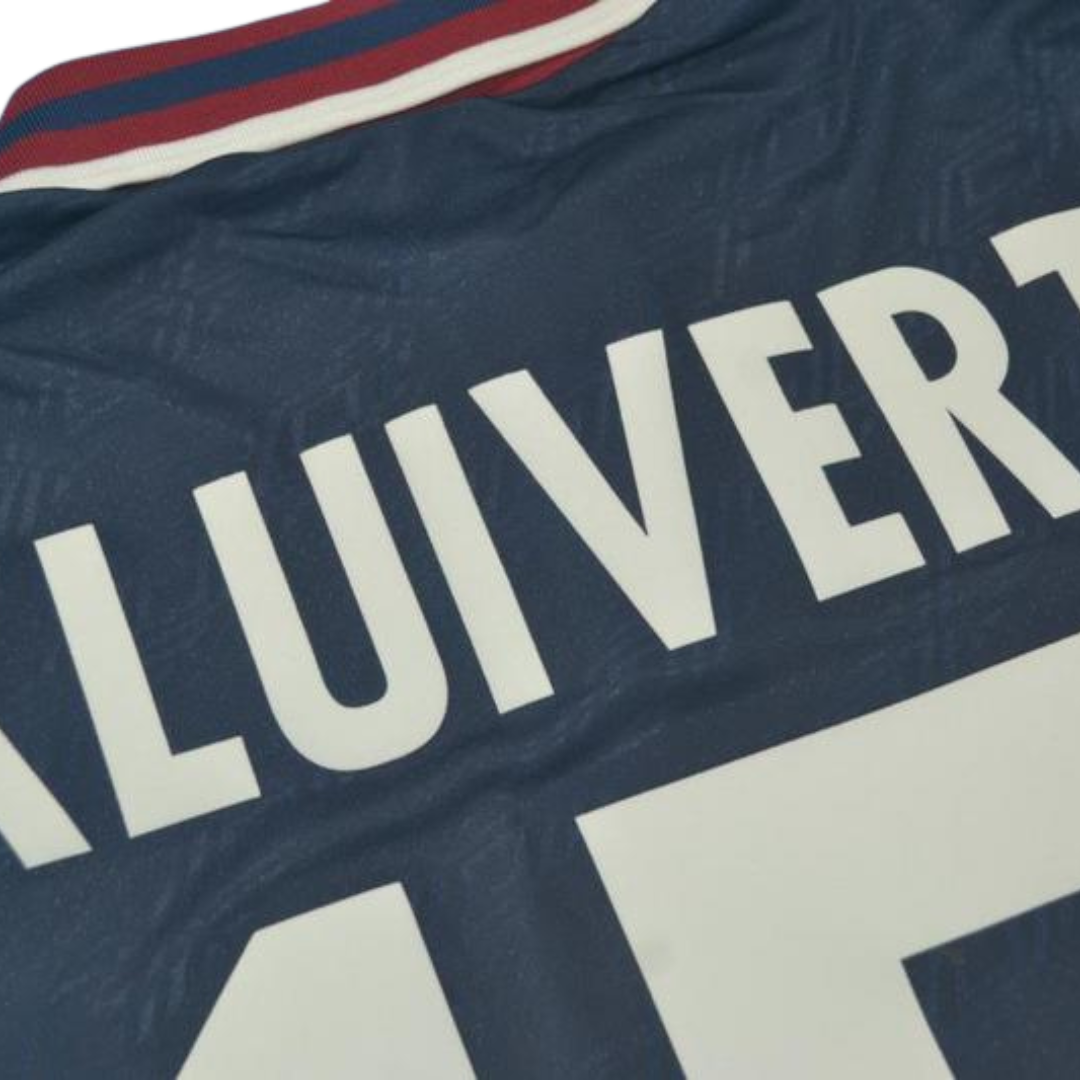 Camisa Ajax Away 94/95 - Versão Retrô "Kluivert" Nº 15