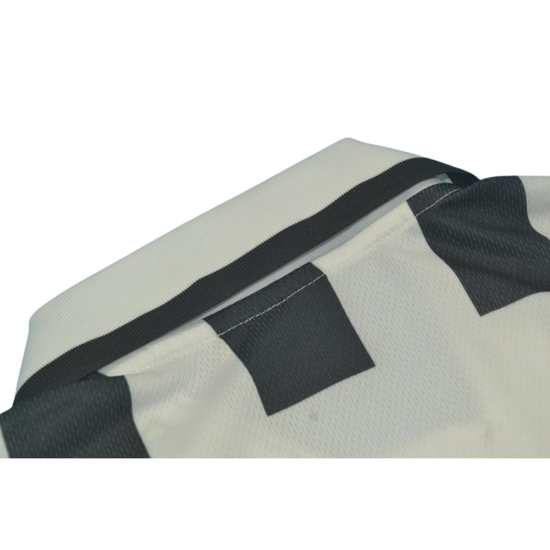 Camisa Retrô Juventus Home 96/97