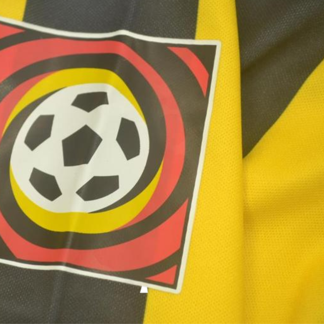 Camisa Borussia Dortmund Home 00/02 - Versão Retrô "Rosicky" N° 10