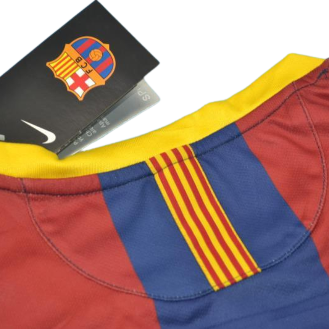Camisa Barcelona Home 10/11 - Versão Retrô "Xavi" Nº 6