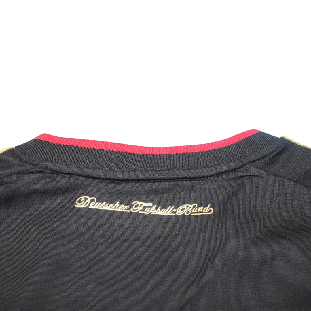 Camisa Retrô Alemanha Away  Copa do Mundo Versão 2010 "Schweinsteiger" N°.7