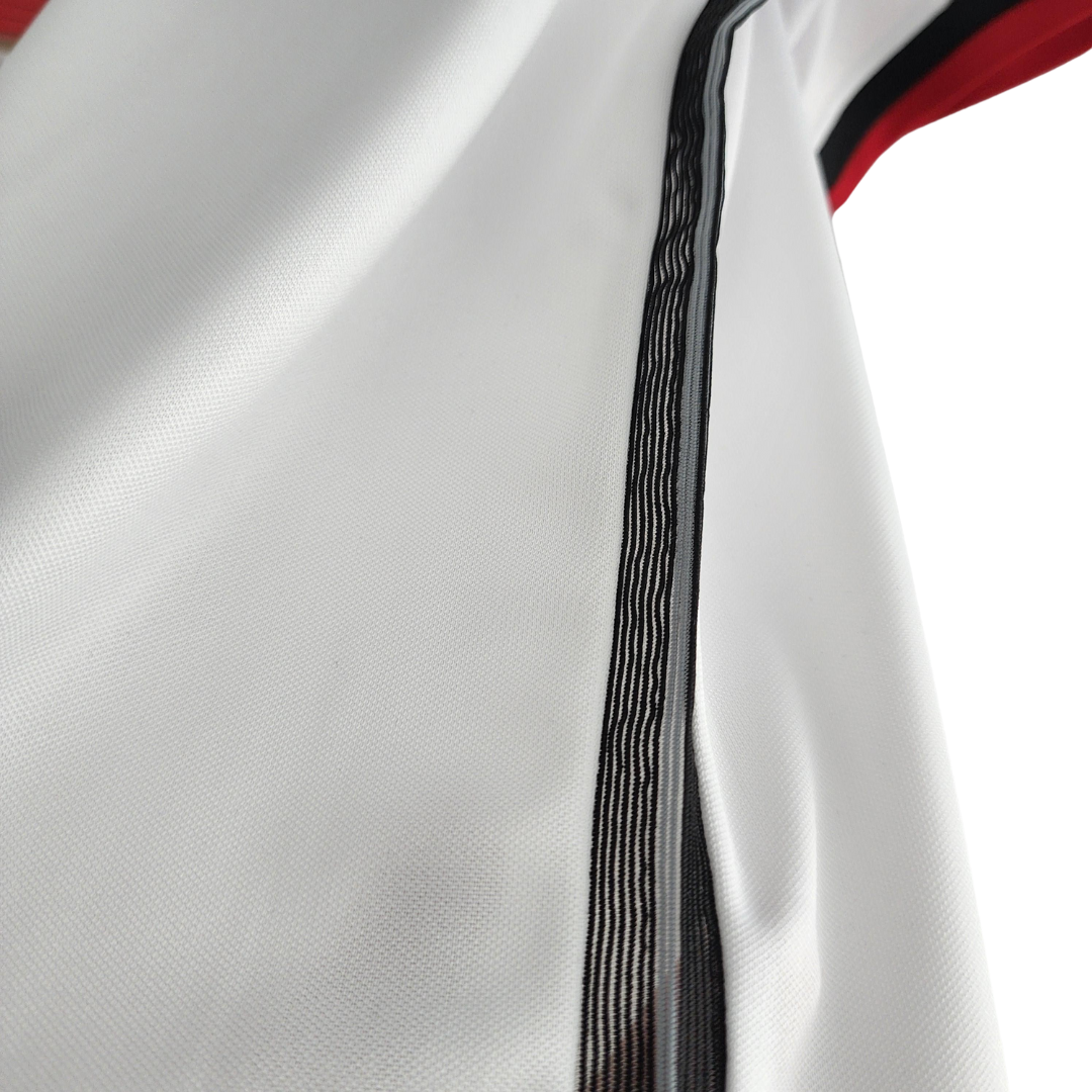 Camisa Retrô Alemanha Home Copa do Mundo Finale Versão 2014 "Schweinsteiger" N°.7