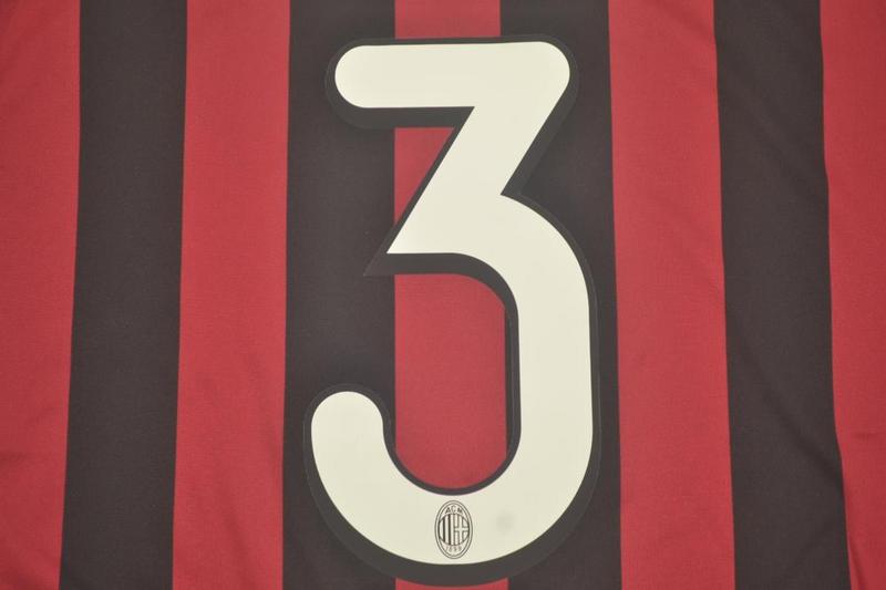 Camisa Retrô Milan Home Edição Maldini 09/10 "Maldini" N°.3