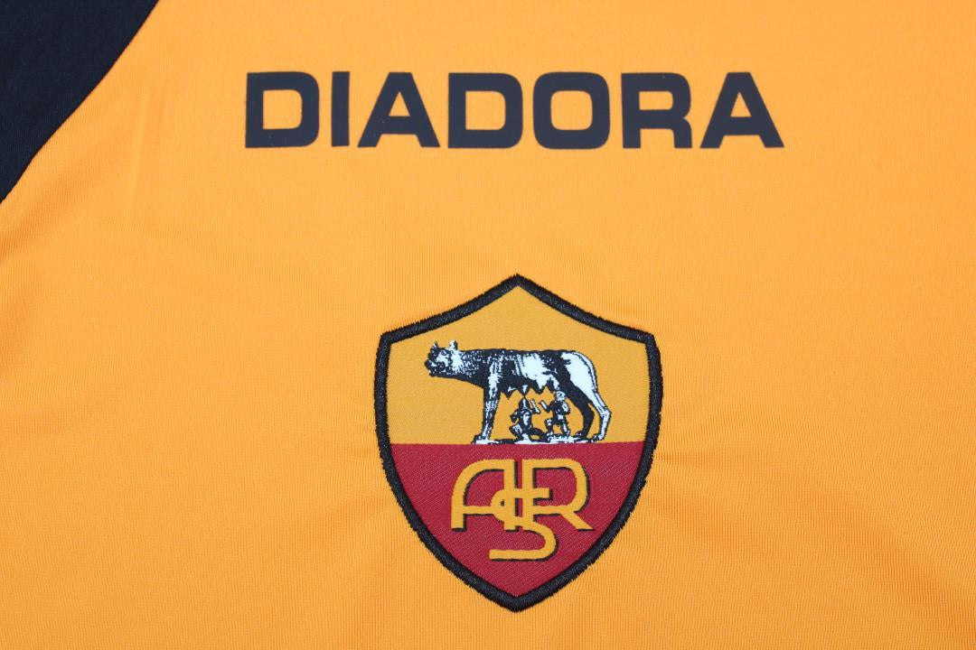 Camisa Retrô Roma Away 05/06