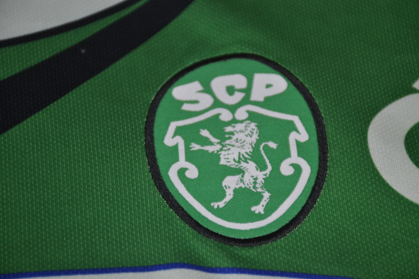 Camisa Sporting Away 94/95 - Versão Retrô "Figo" Nº 7