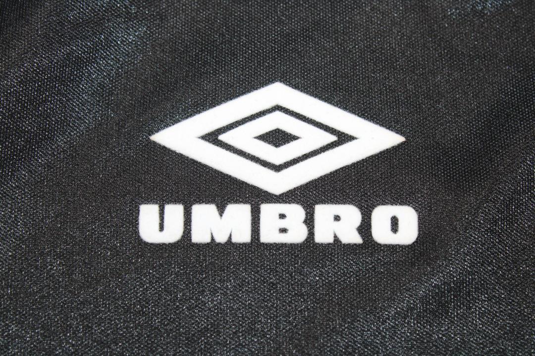 Camisa Manchester United Away 98/00 - Versão Retrô "Sheringham" Nº 10