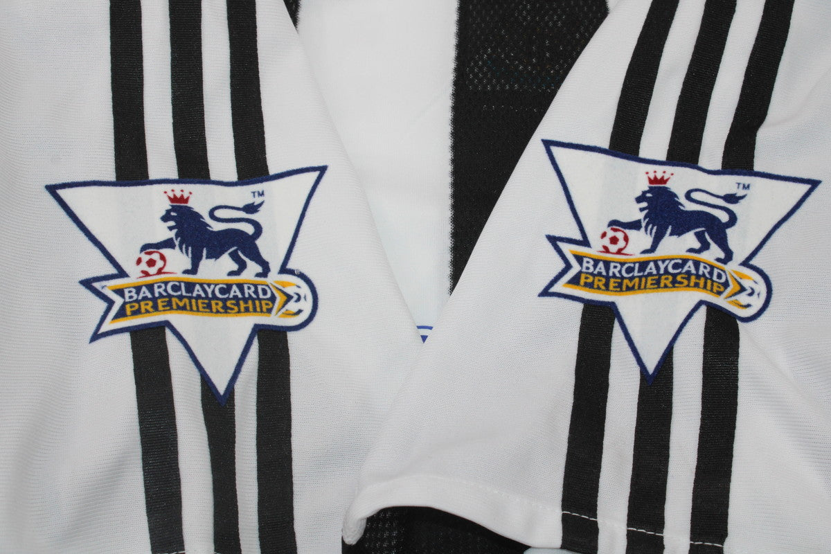 Camisa Newcastle United Home 03/05 - Versão Retrô