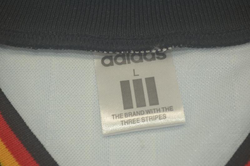 Camisa Retrô Alemanha Home 1992 "Matthäus" N°.10