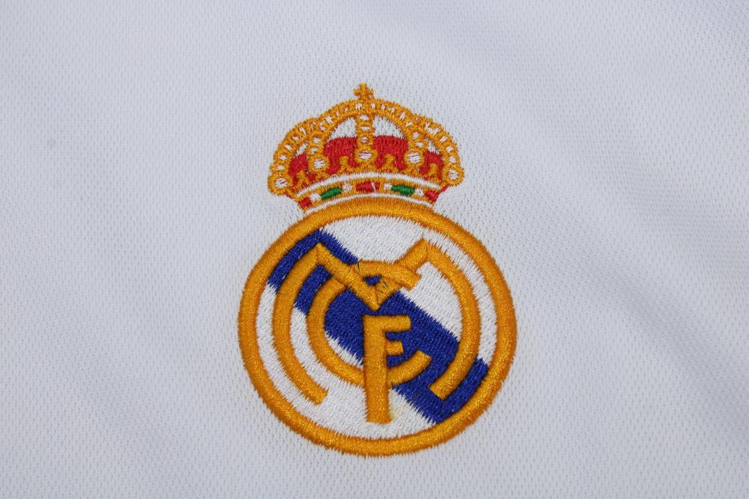 Camisa Real Madrid Home 00/01 - Versão Retrô "J. M. Guti" Nº 14