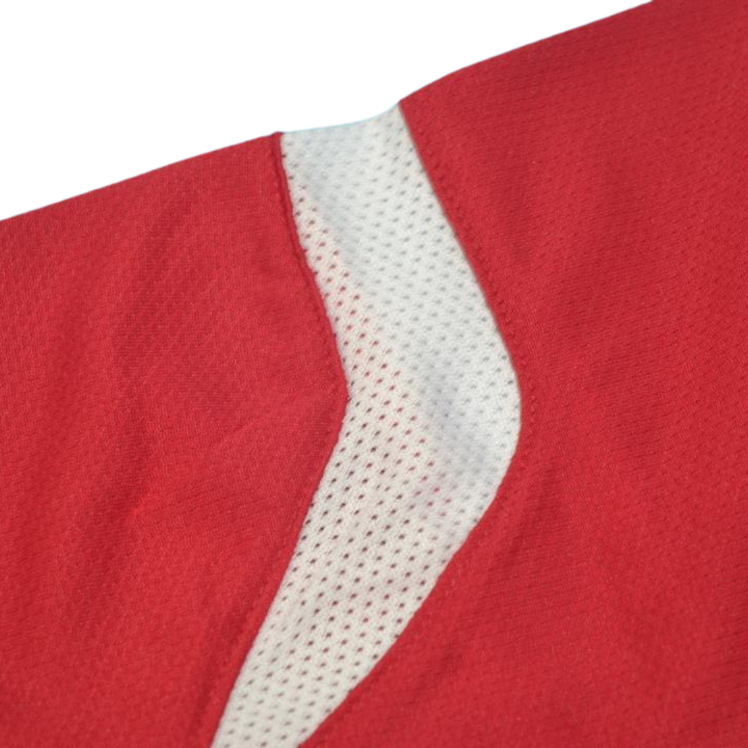 Camisa Manchester United Manga Longa 04/06 - Versão Retrô "V.Nistelrooy" Nº 10