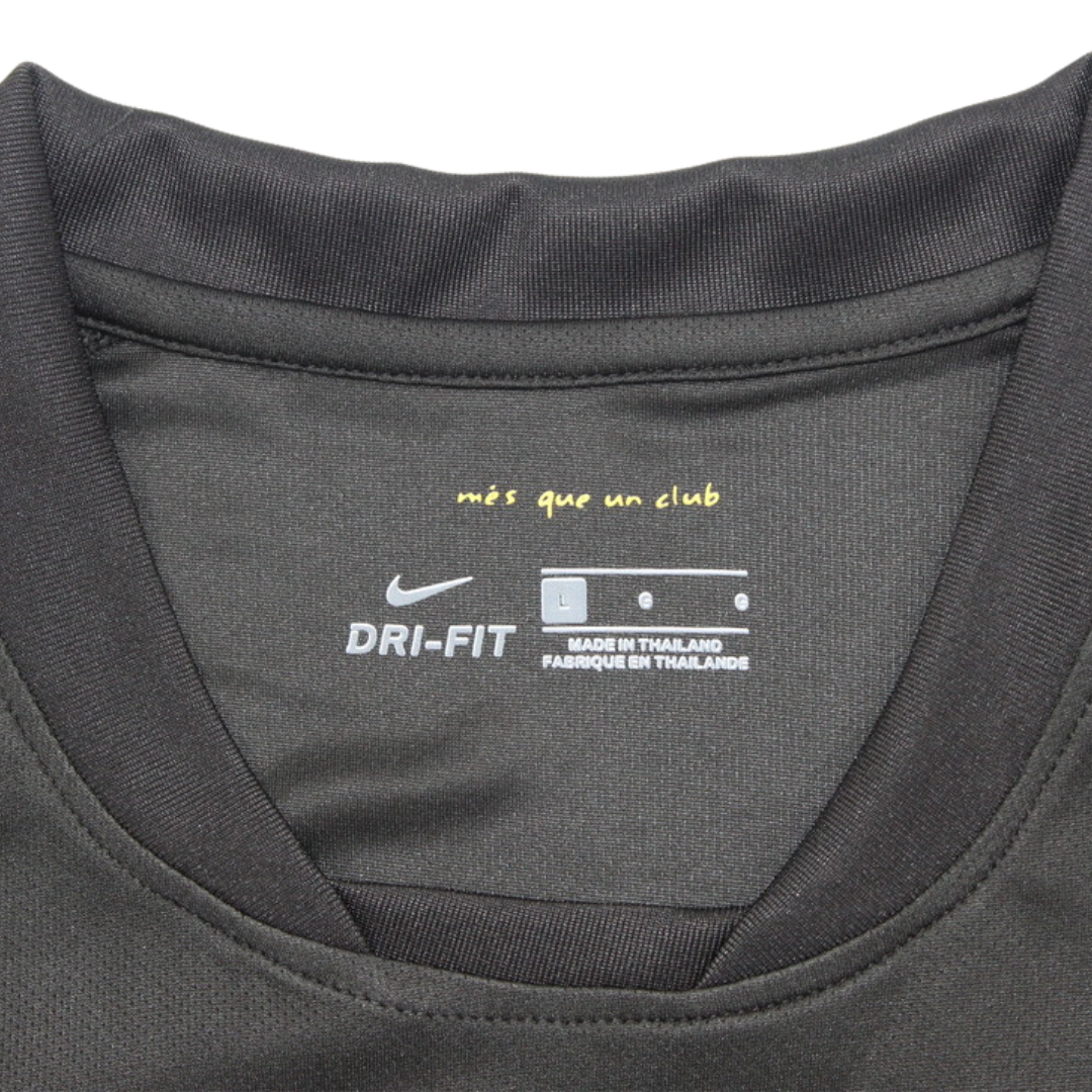 Camisa Barcelona Away 11/12 - Versão Retrô