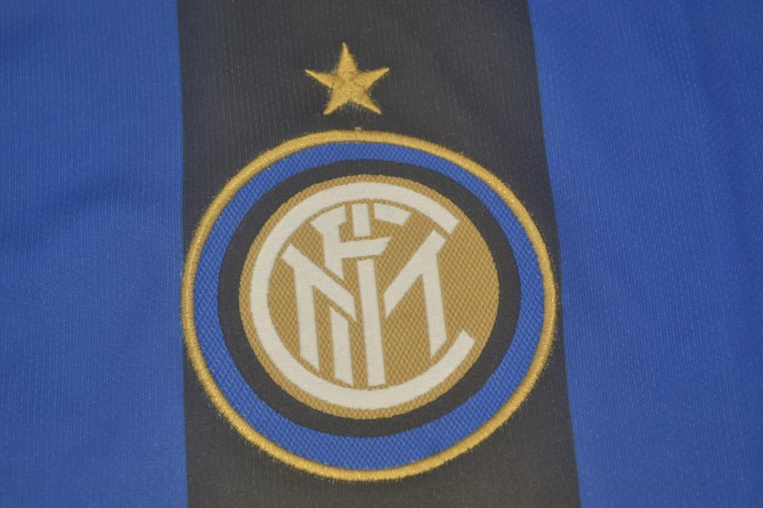 Camisa Retrô Inter de Milão Home UCL Versão 08/09 "Figo" N°.7