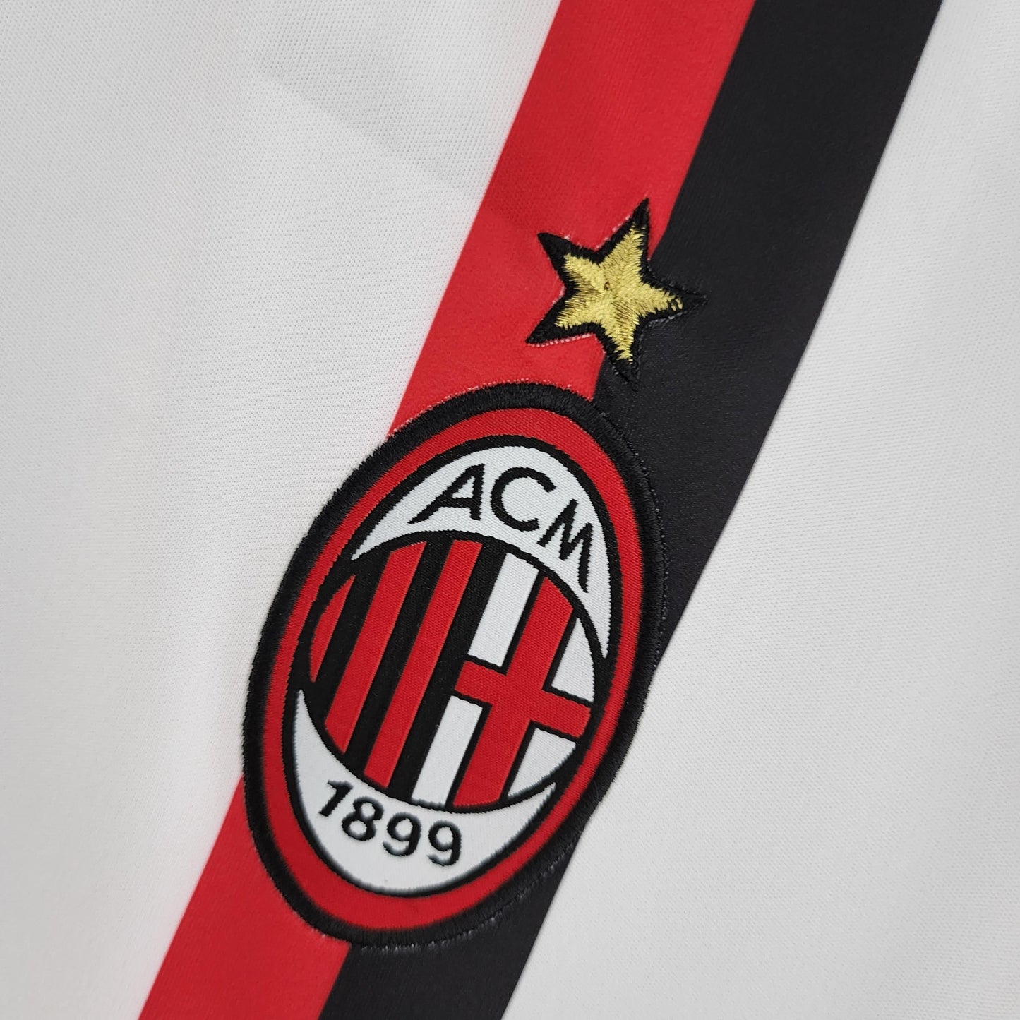 Camisa Retrô Milan Away  UCL Versão 11/12 "Pato" N°.7