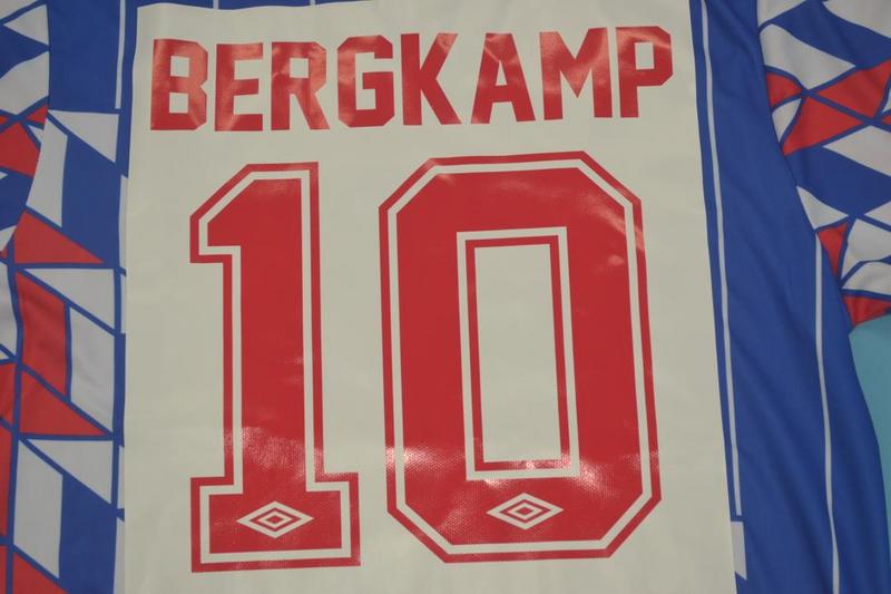 Camisa Ajax Away 89/90 - Versão Retrô "Bergkamp" Nº 10