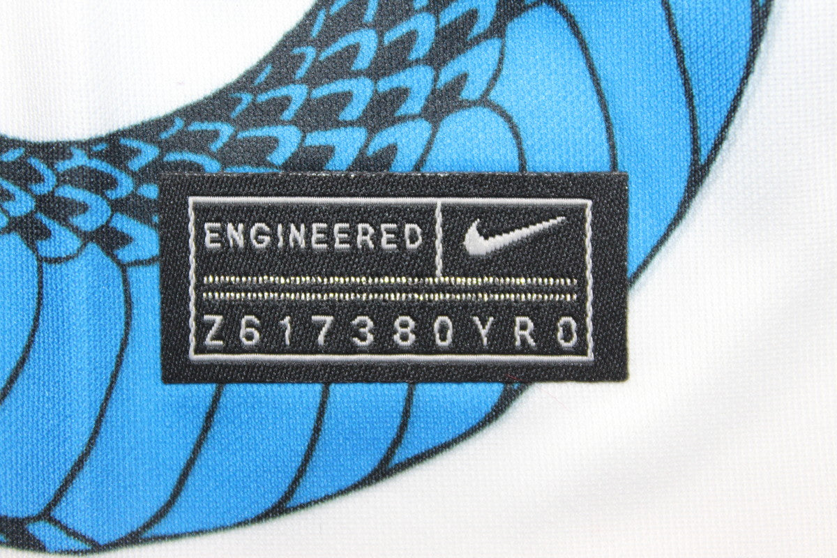 Camisa Retrô Inter de Milão Away  21/22