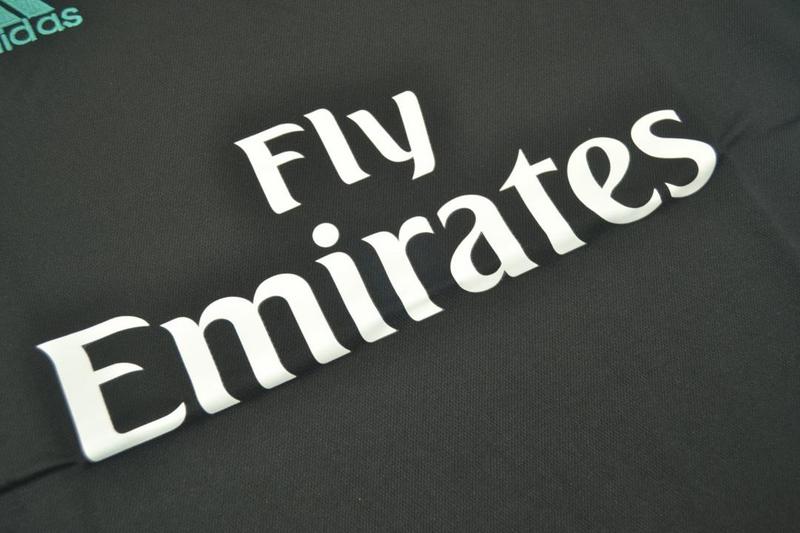 Camisa Real Madrid Away 17/18 - Versão Retrô "Kross" Nº 8