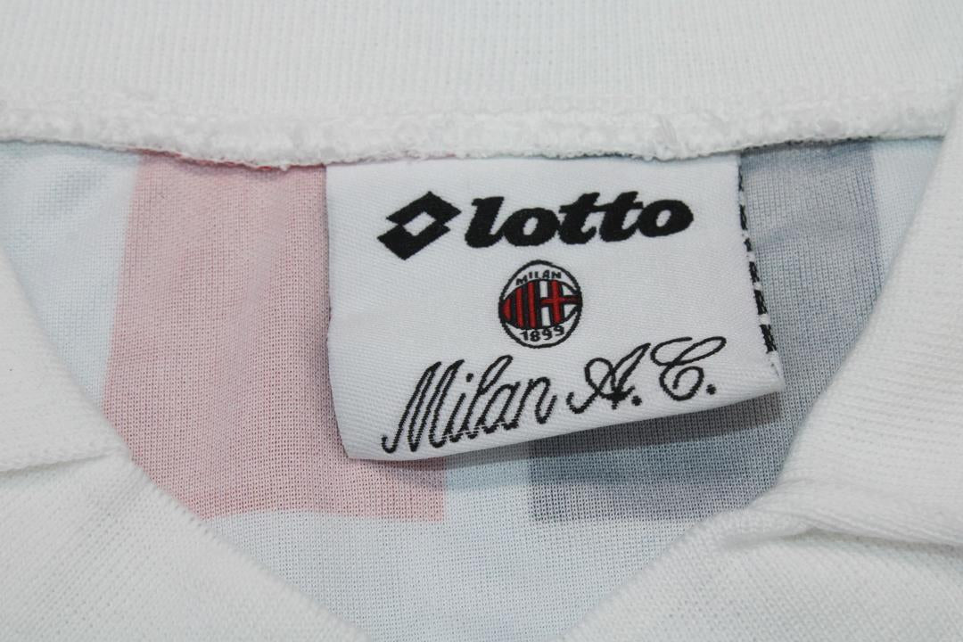 Camisa Retrô Milan Away  95/96 "Weah" N°.9