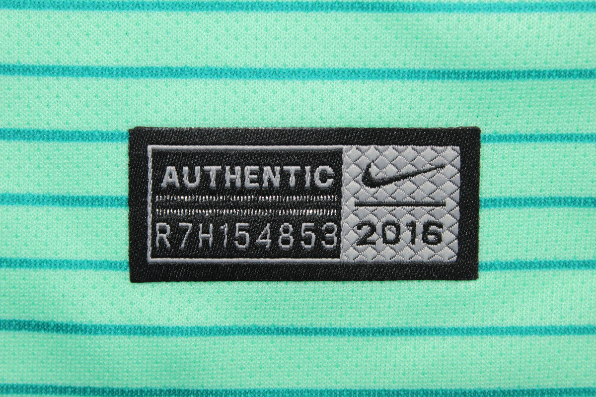 Camisa Barcelona Third Away 16/17 - Versão Retrô