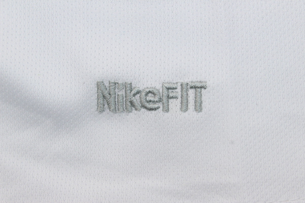 Camisa Manchester City Away 13/14 - Versão Retrô "Kun Aguero" Nº 16