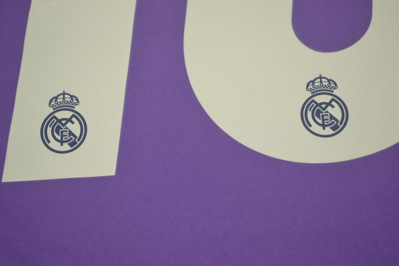 Camisa Real Madrid Away 16/17 - Versão Retrô "James" Nº 10