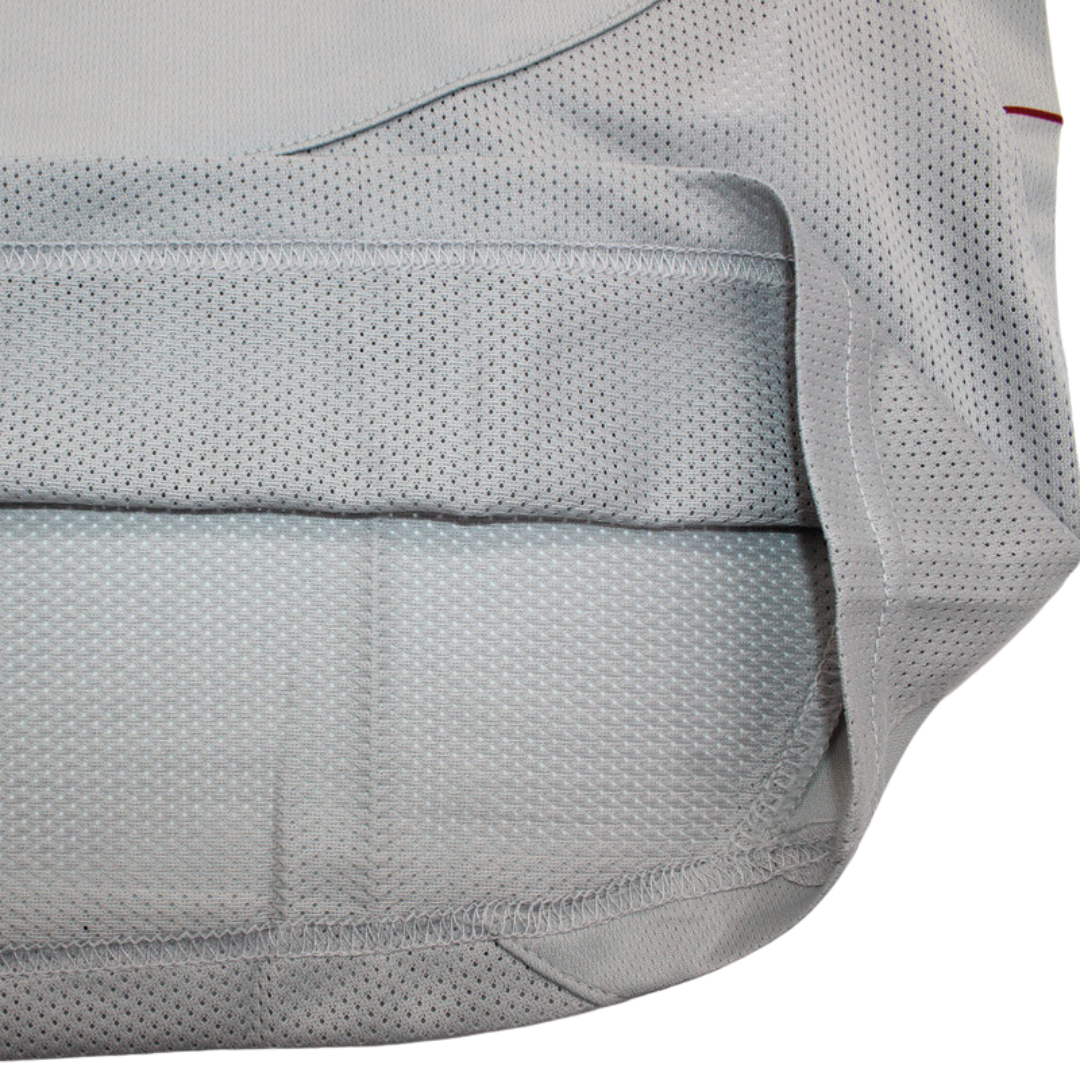 Camisa Barcelona Away 03/04 - Versão Retrô