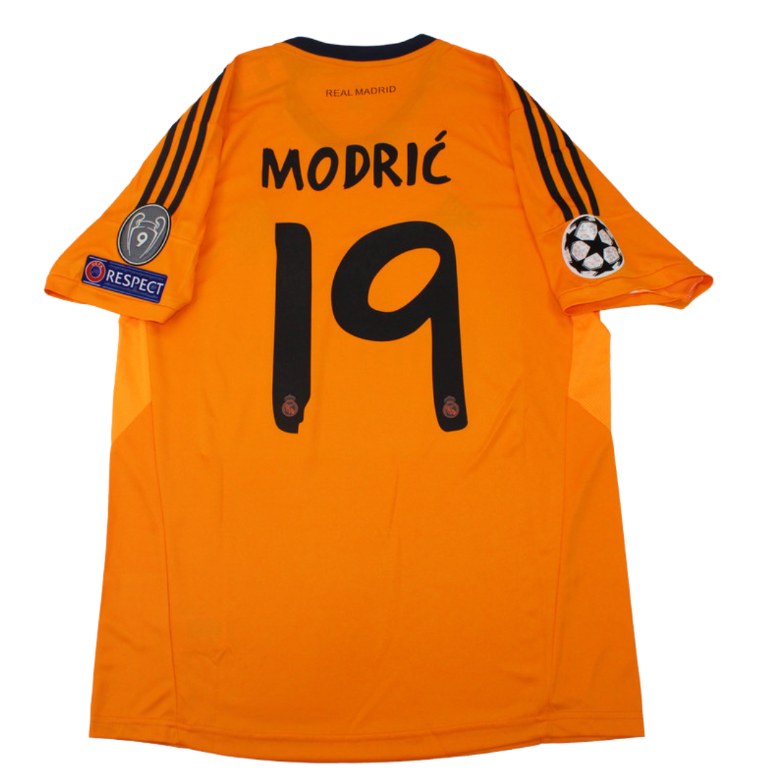 Camisa Real Madrid Third Away 13/14 - Versão Retrô "Modric" Nº 19