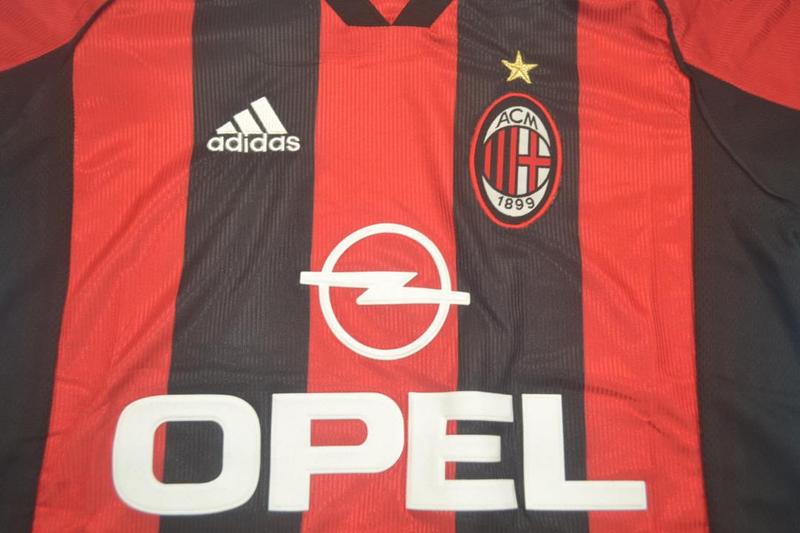 Camisa Retrô Milan Home 98/00 "Shevchenko" N°.7