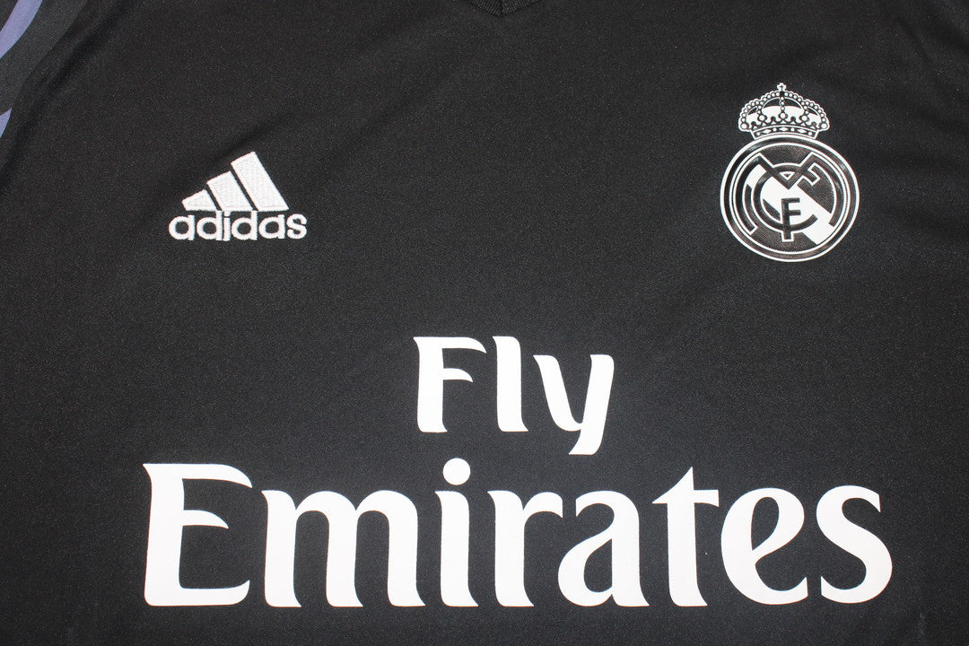 Camisa Real Madrid Away 16/17 - Versão Retrô "Isco" Nº 22